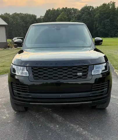2018 Land Rover Range Rover Supercharged, front